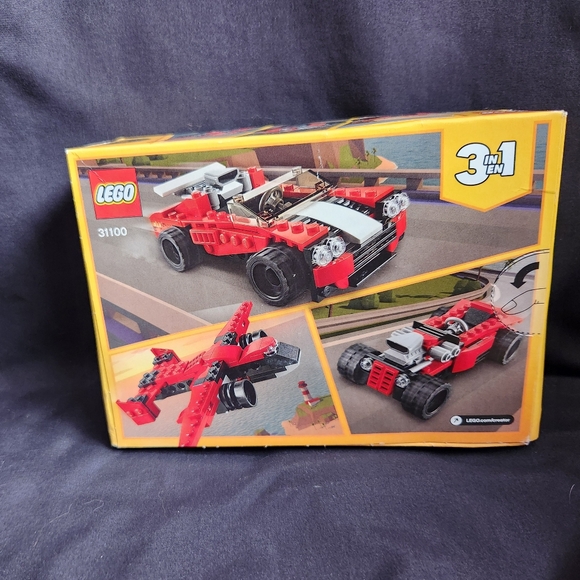 LEGO Creator 3 in 1 Sports Car - Retired Product - Picture 2 of 5